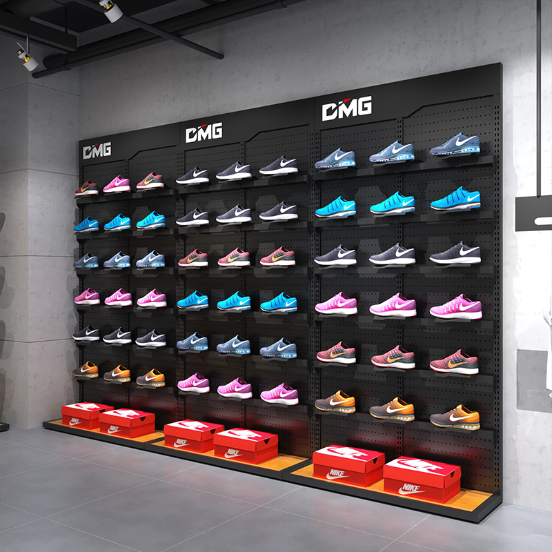 Interior Design Retail - Üst Düzey Moda Erkek Spor Ayakkabı